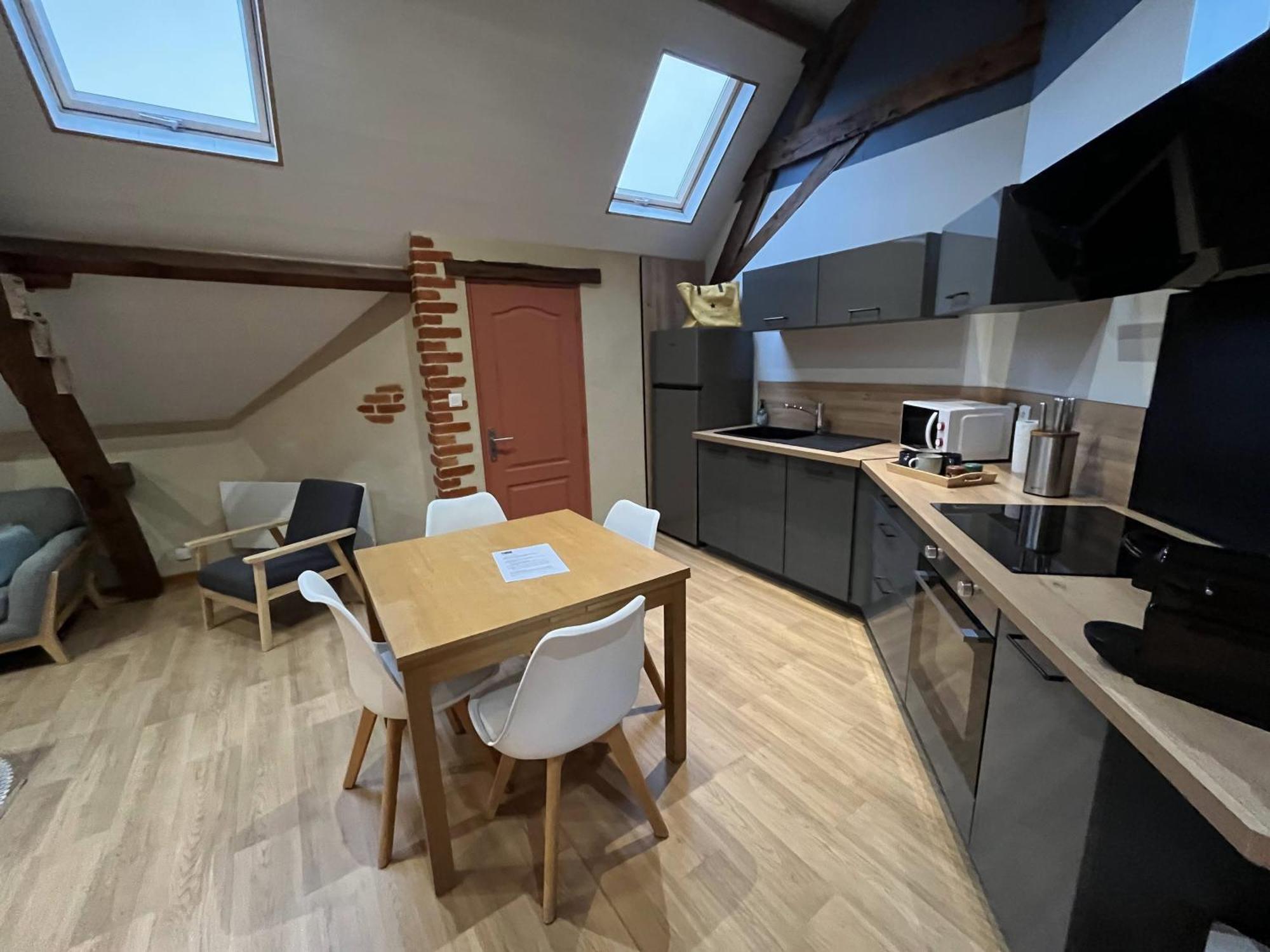 Les Gites De La Pellerie - 2 Piscines Interieur & Exterieur - Touraine - 3 Gites - Familial, Calme, Campagne Saint-Branchs الغرفة الصورة